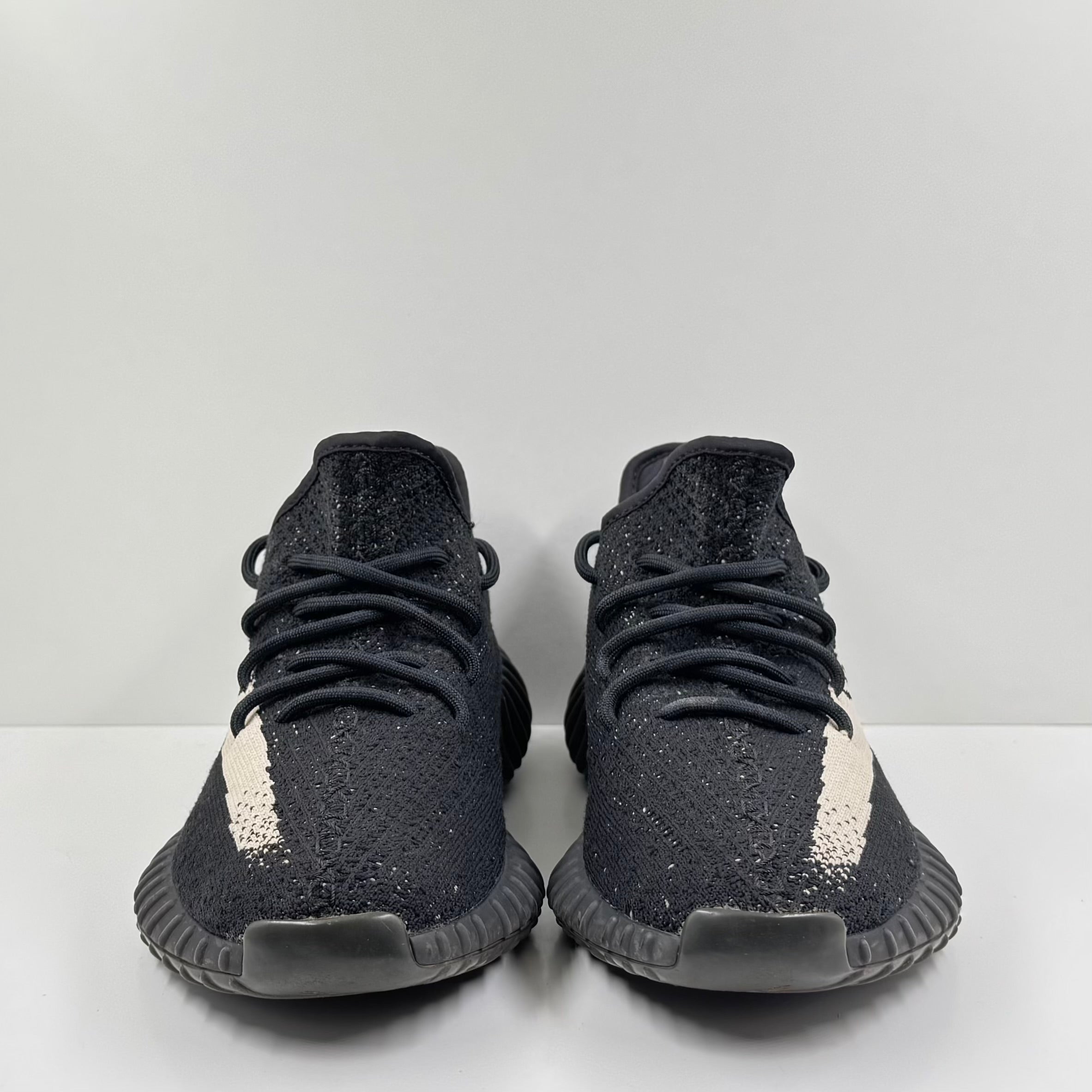 Adidas Yeezy Boost 350 V2 Core Black White (2016/2022)