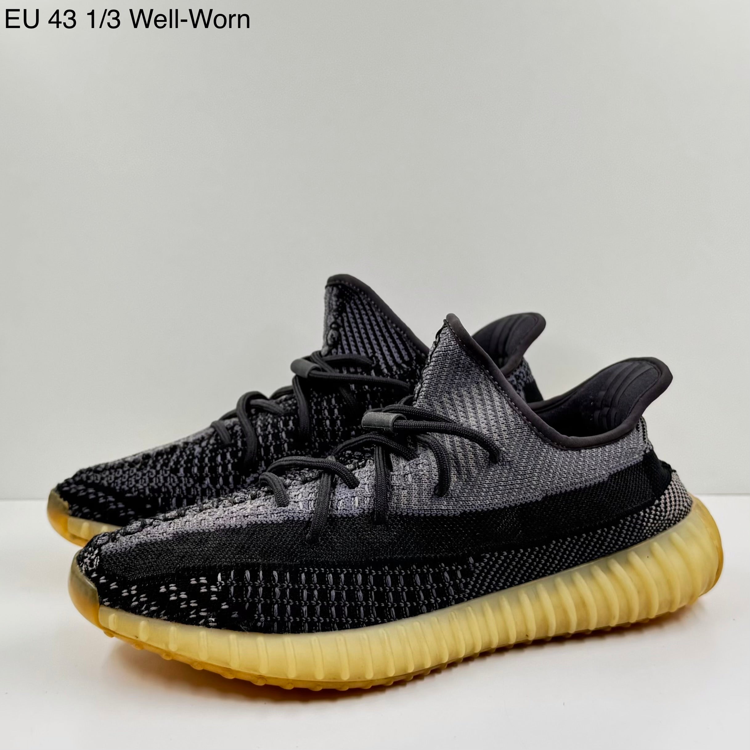 Adidas Yeezy Boost 350 V2 Carbon