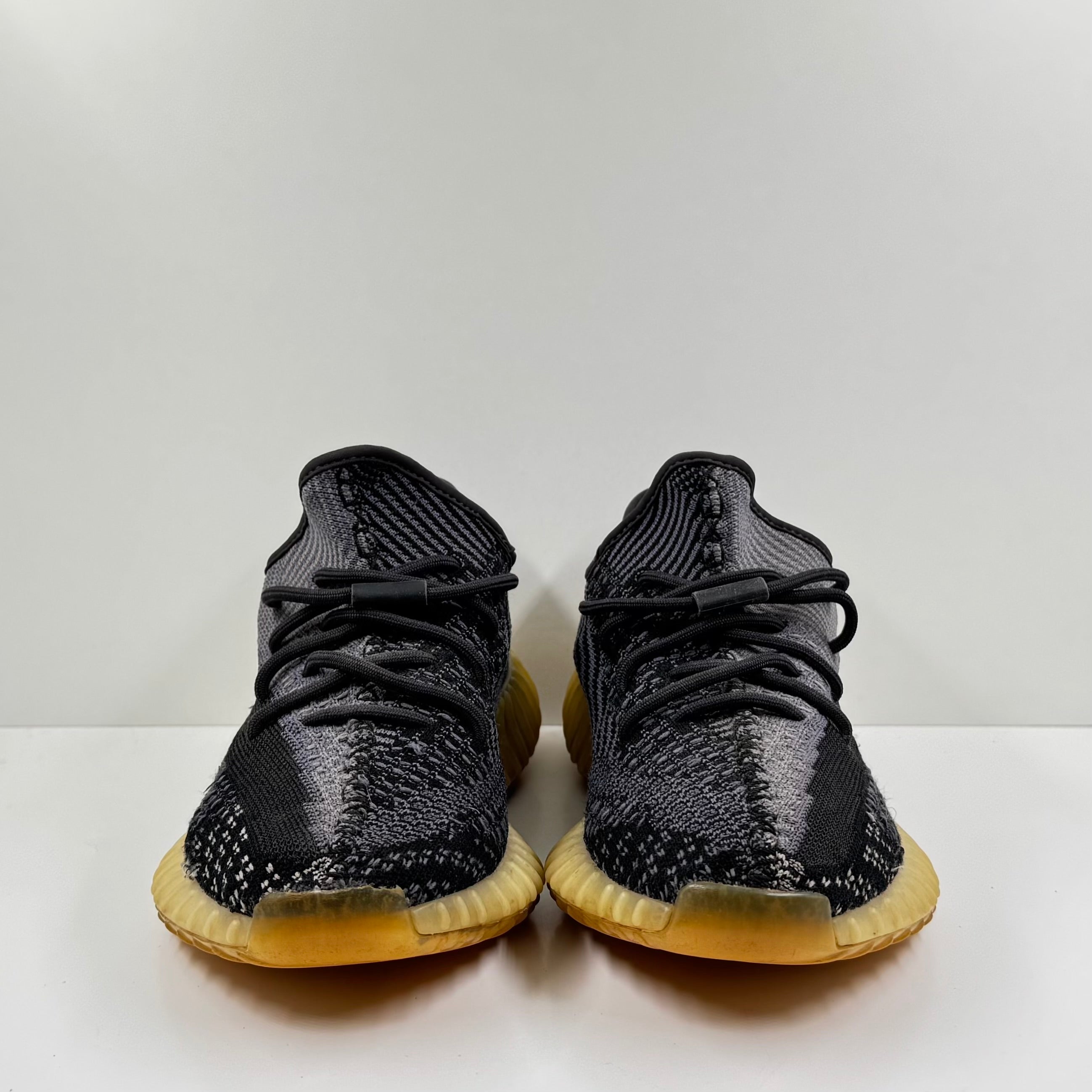 Adidas Yeezy Boost 350 V2 Carbon