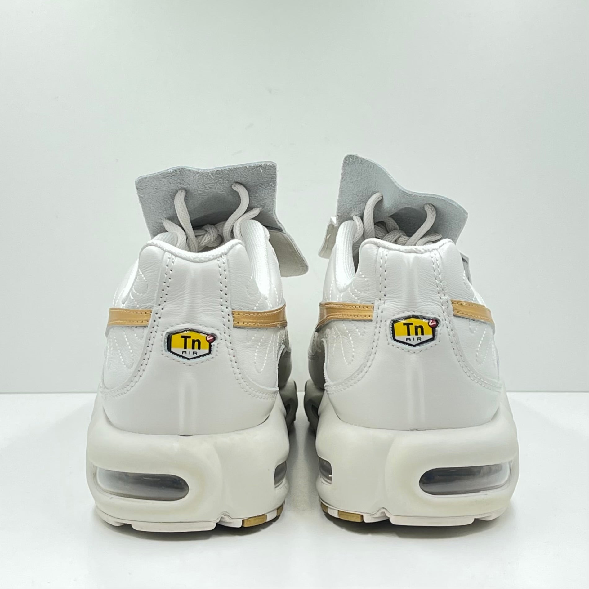 Nike Air Max Plus Tiempo Metallic Gold