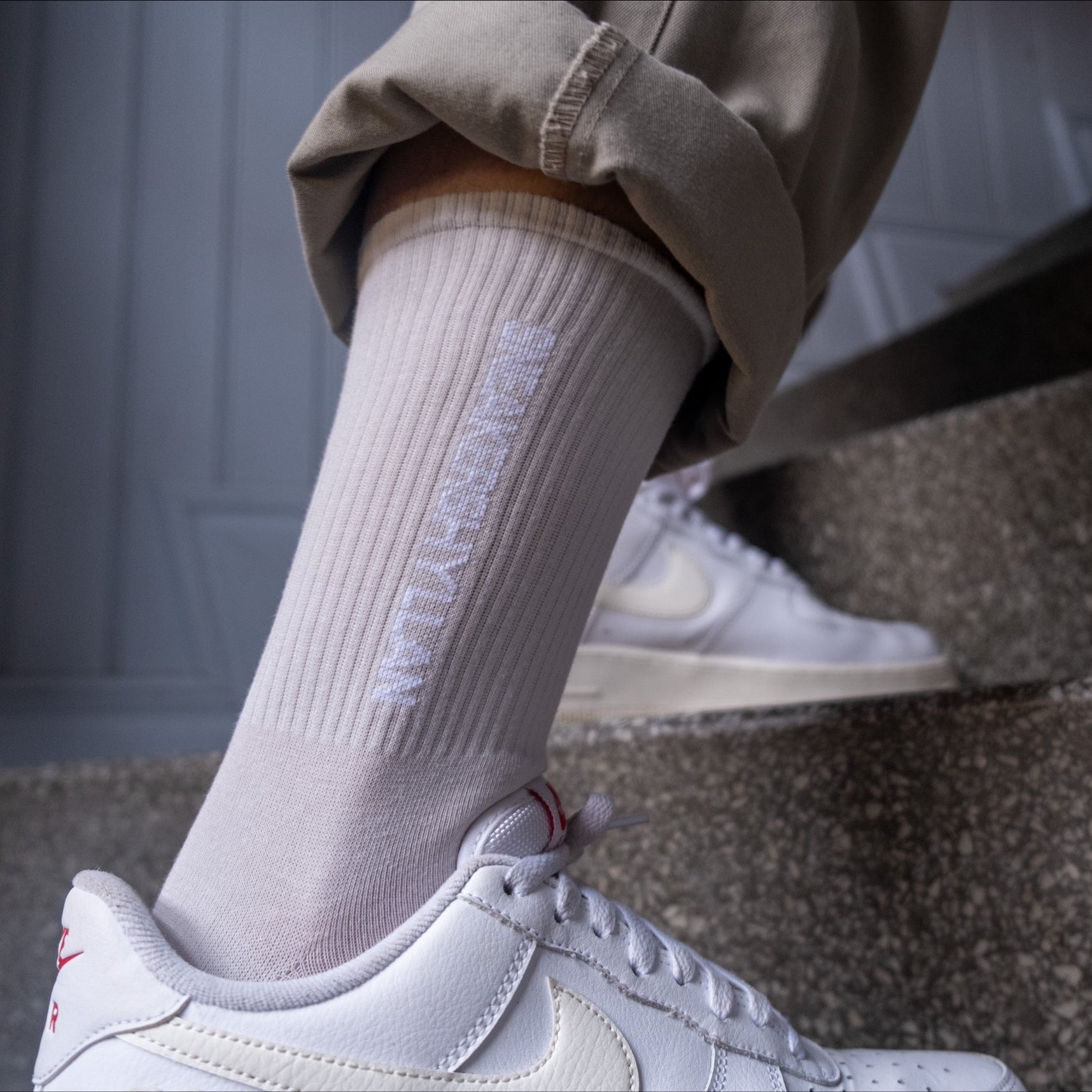 Sneakershyllan Grey Tube Socks