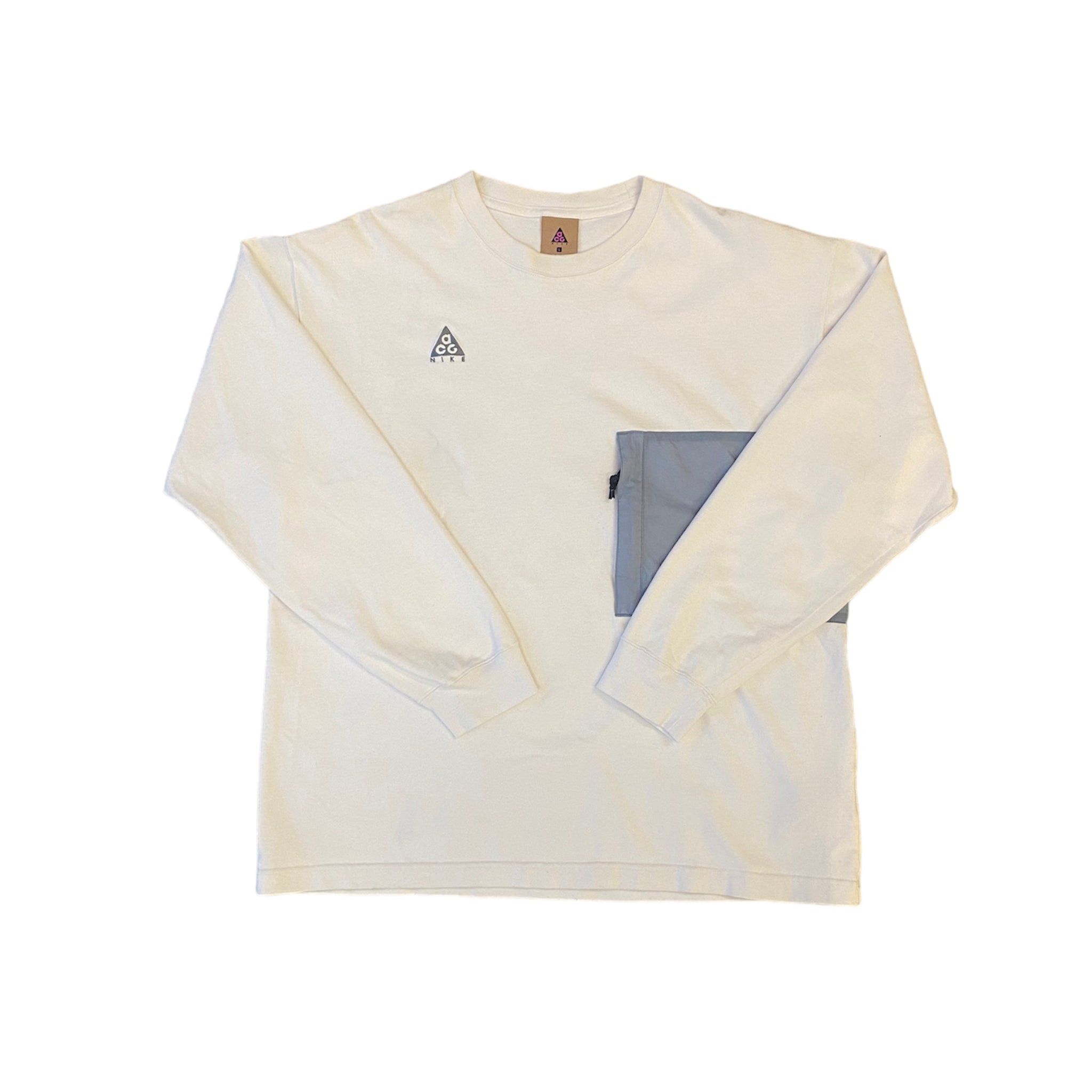 Nike ACG Long Sleeve Pocket Tshirt