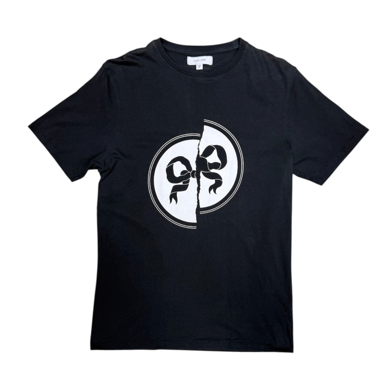 Soulland Cracked Bow Black Tshirt