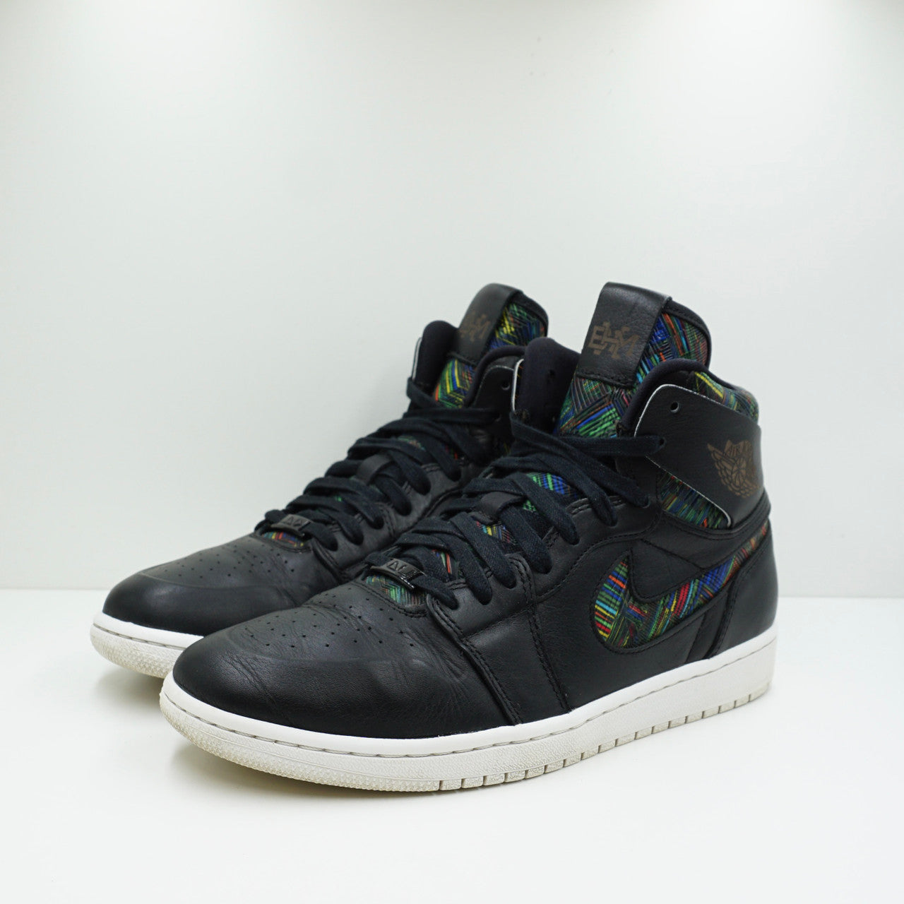 Jordan 1 Retro Nouveau BHM (2016)