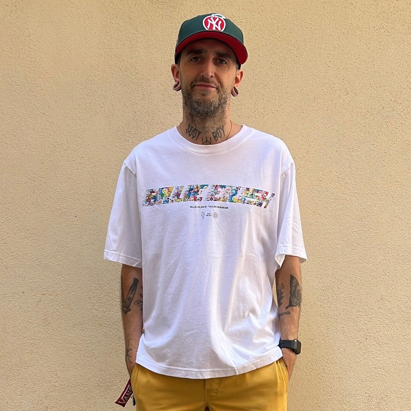 Uniqlo Billie Eilish Murakami White