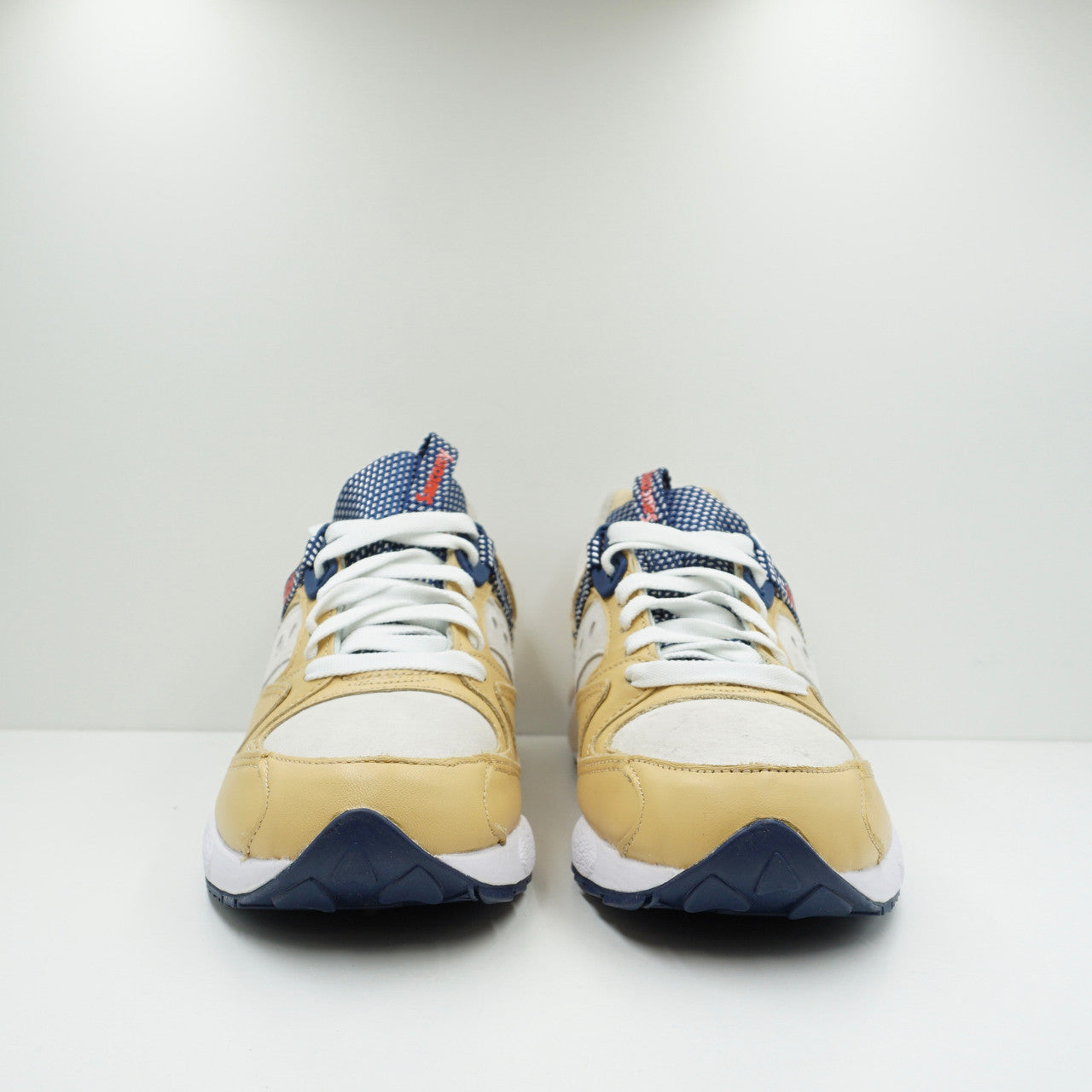 Saucony Grid 9000 SNS Business Class