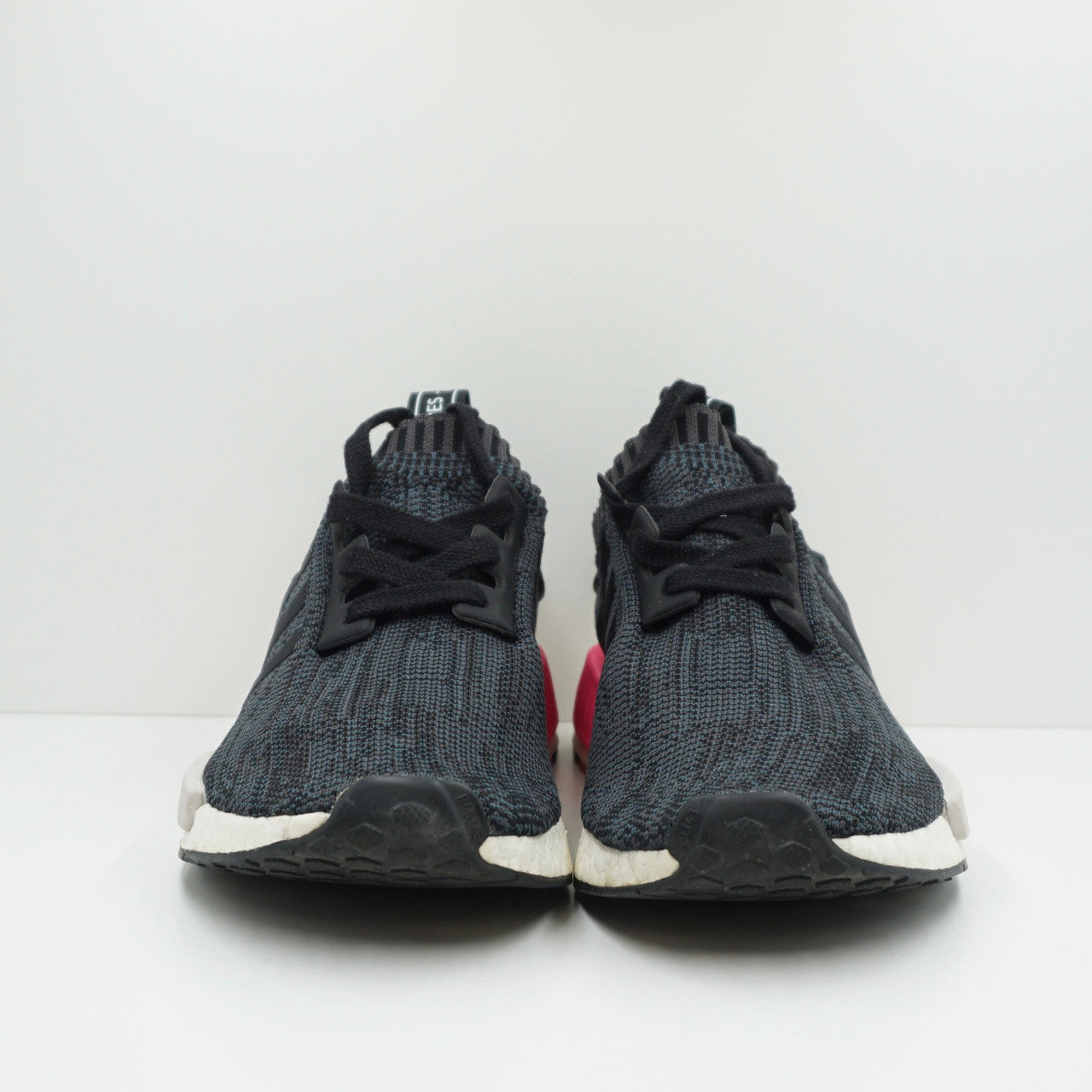 Adidas NMD R1 Essential Pink (W)