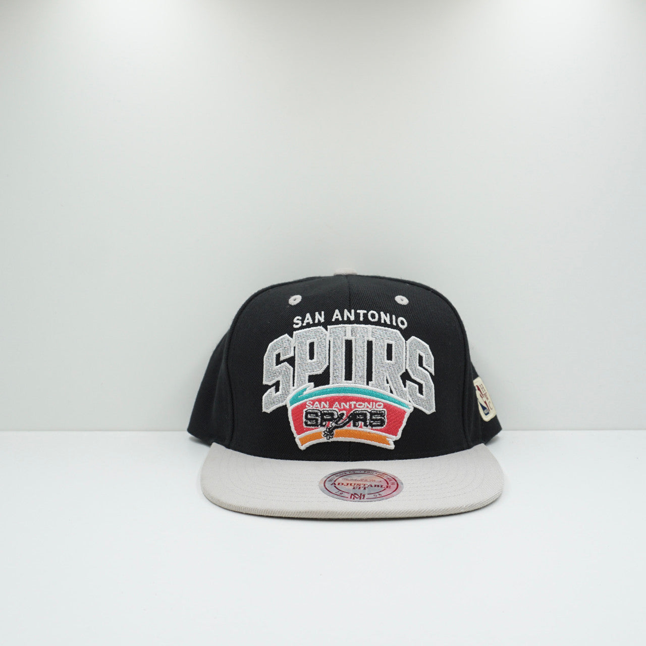 San Antonio Spurs Hardwood Classics Snapback Cap