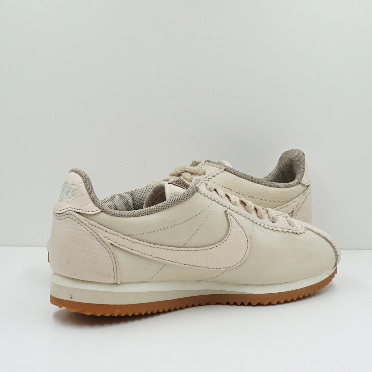 Nike Classic Cortez Leather Lux (W)