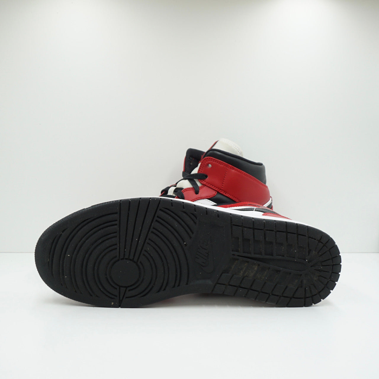 Jordan 1 Mid Chicago Toe (2020)