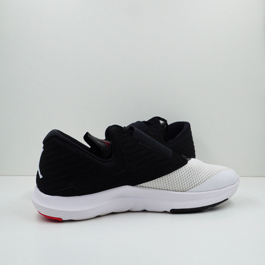 Jordan Relentless Black/White