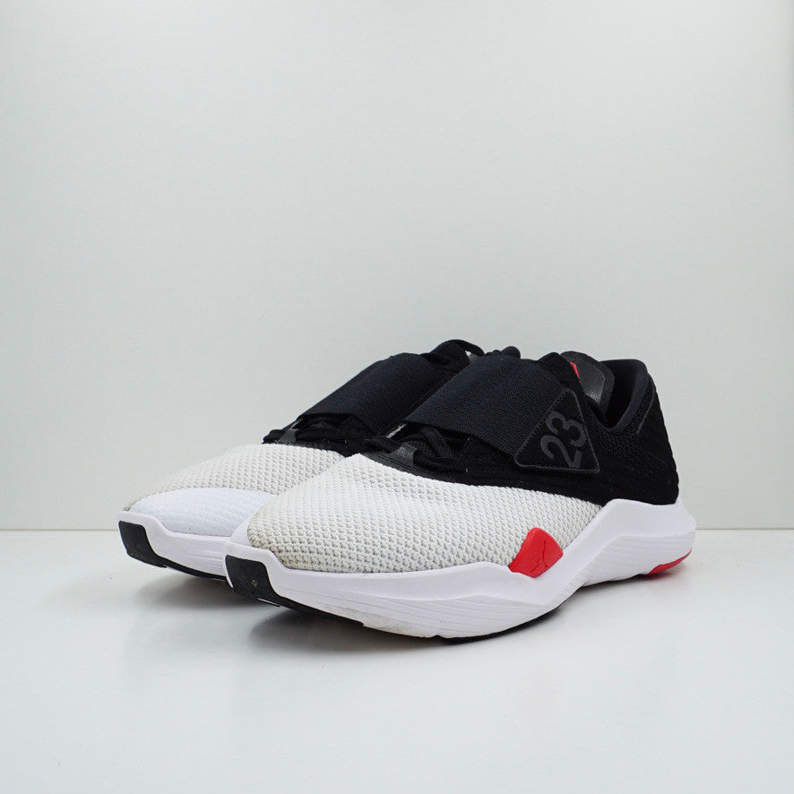Jordan Relentless Black/White