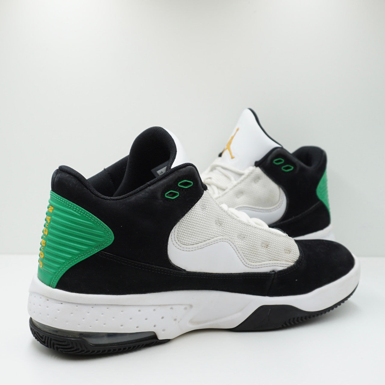 Jordan Max Aura Lucky Green