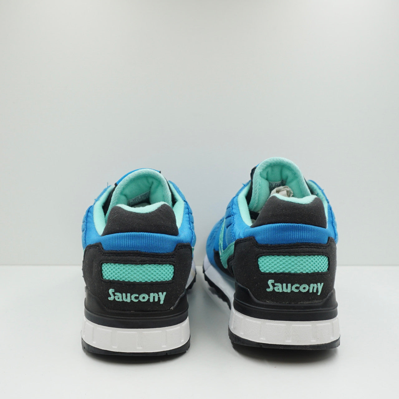 Saucony Shadow 5000 Bright Blue Sample
