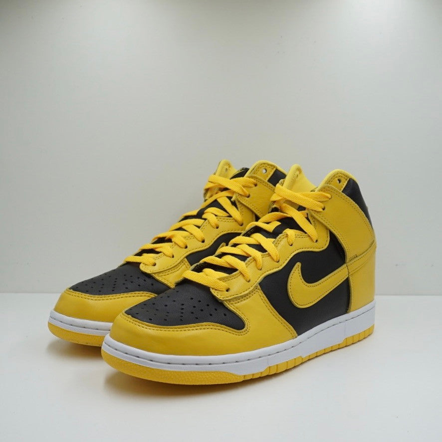 Nike Dunk High Black Varsity Maize