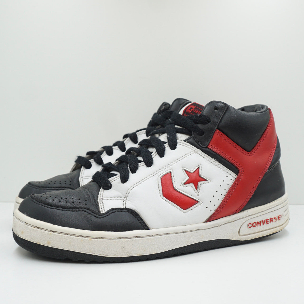 Converse weapon hotsell red and black