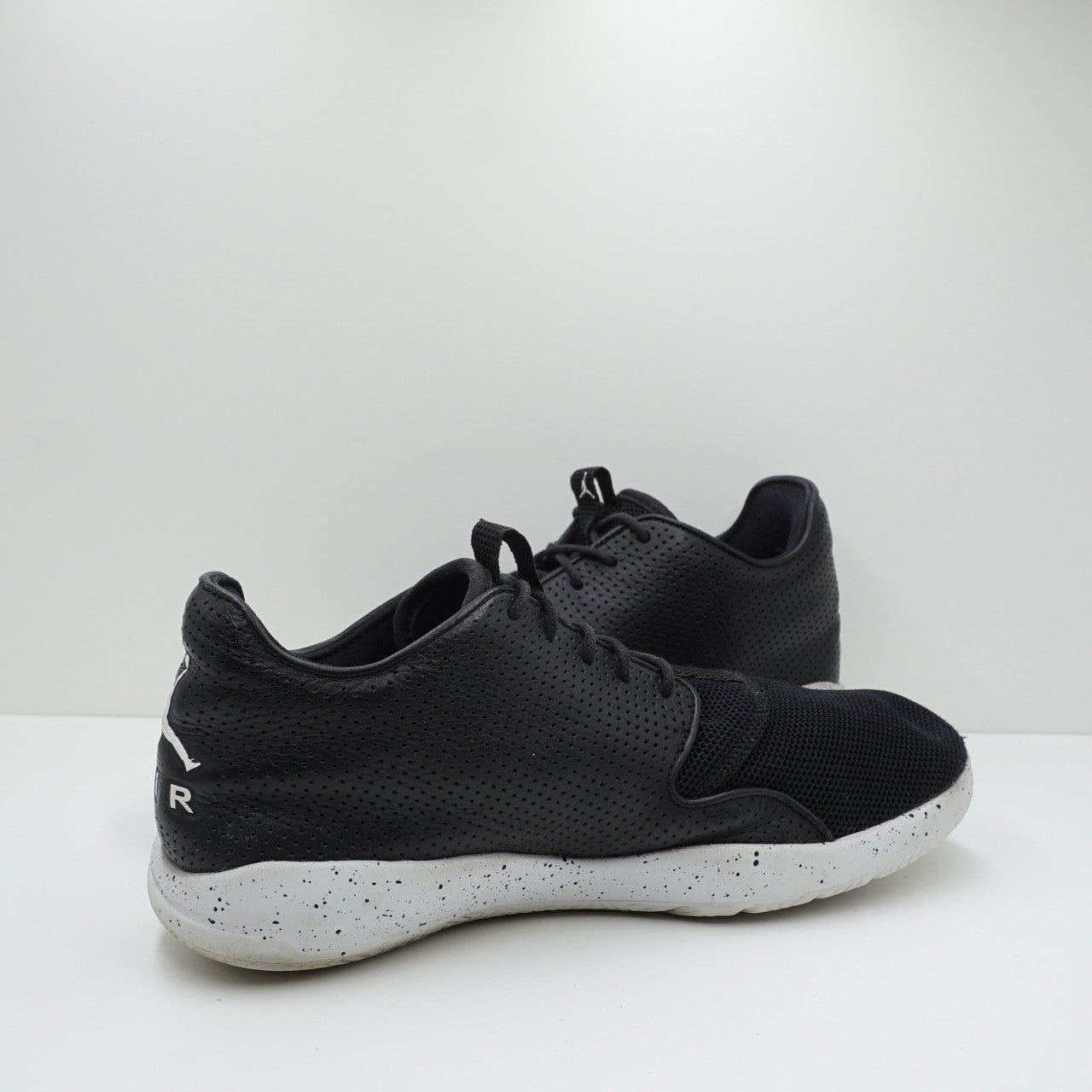 Jordan Eclipse Black