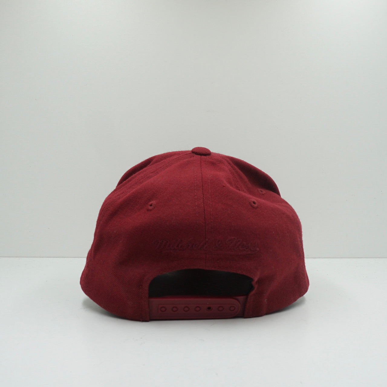 Mitchell & Ness Cleveland Cavaliers Snapback Cap