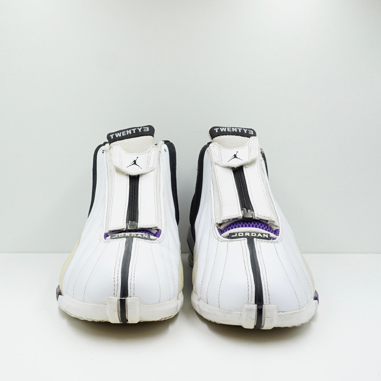 Jordan Cover 3 (2010)