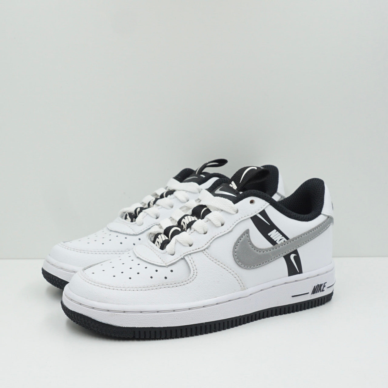 Shoes Nike Force 1 LV8 KSA (PS) 