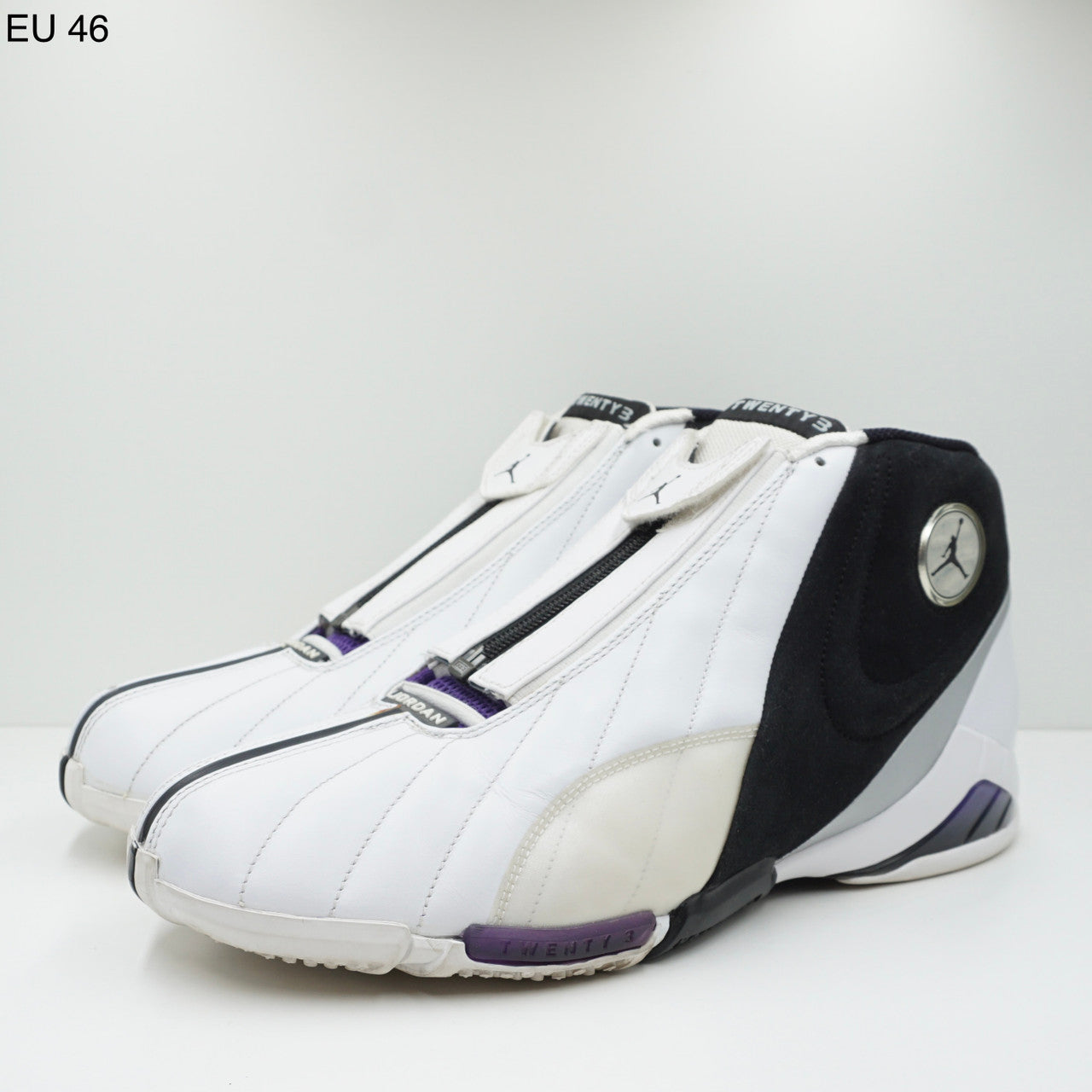 Jordan Cover 3 (2010)