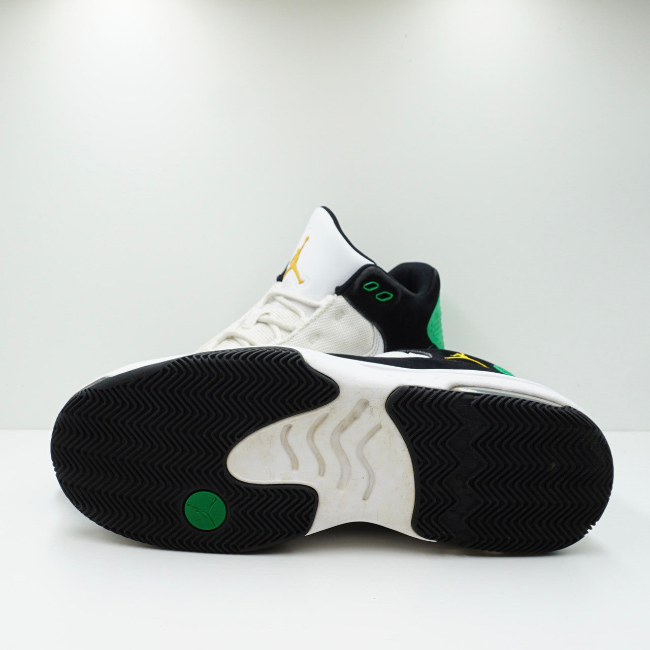 Jordan Max Aura Lucky Green