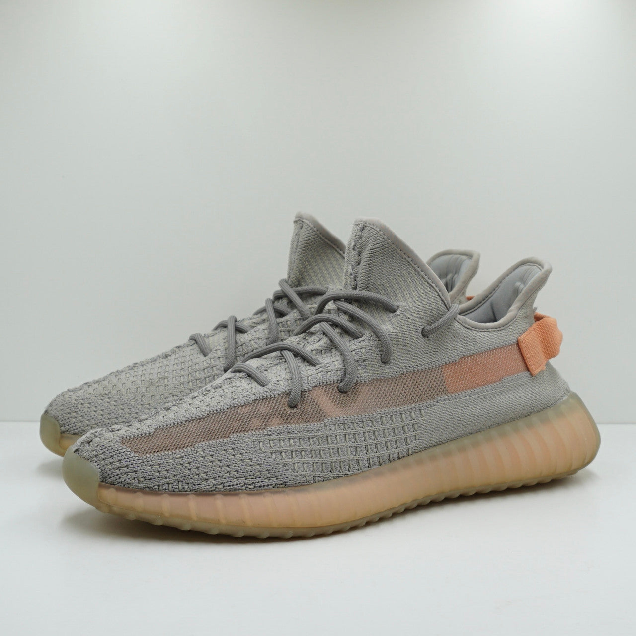 Yeezy boost 350 store v2 trfrm resell