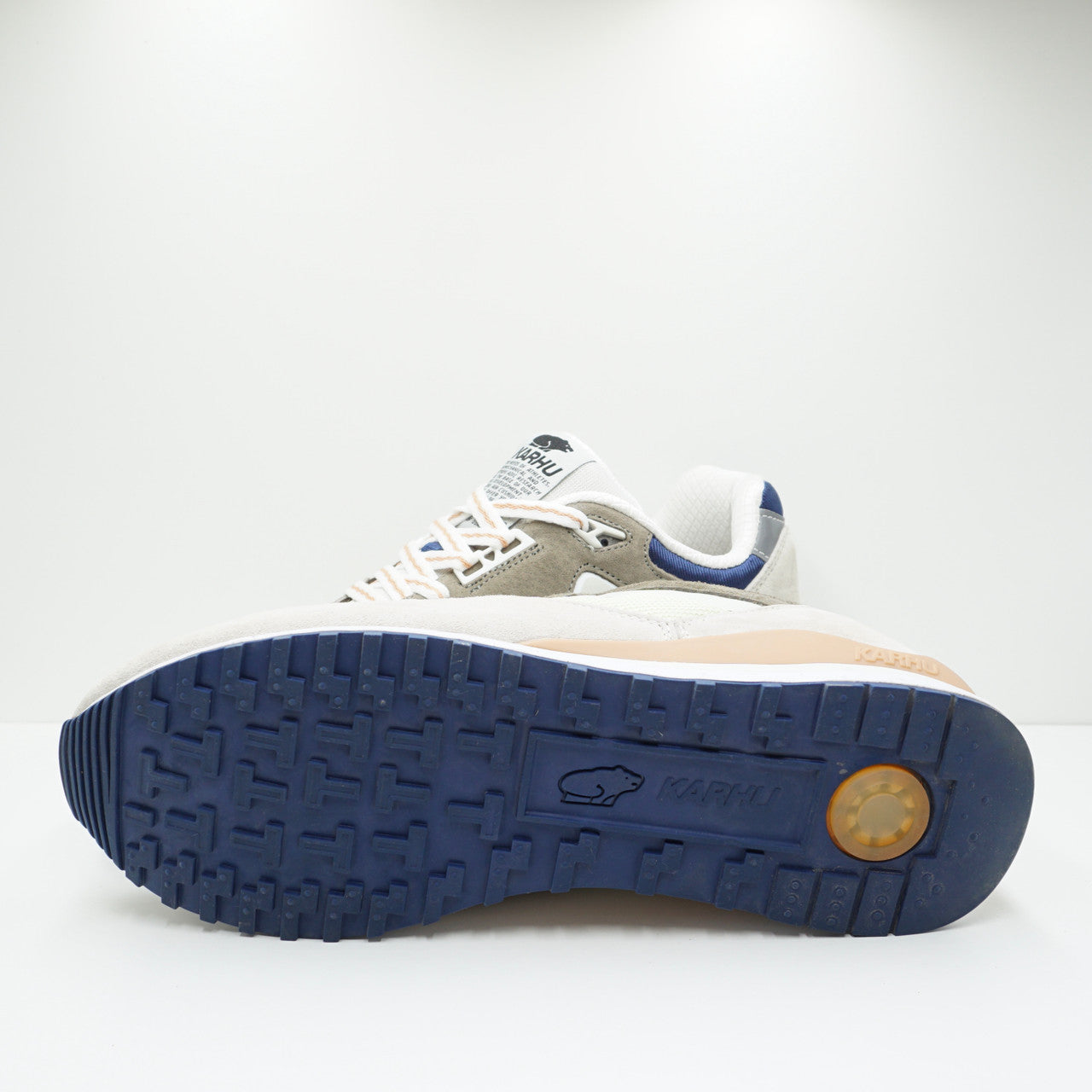 Karhu Synchron Classic Trophy Pack Rainy Day