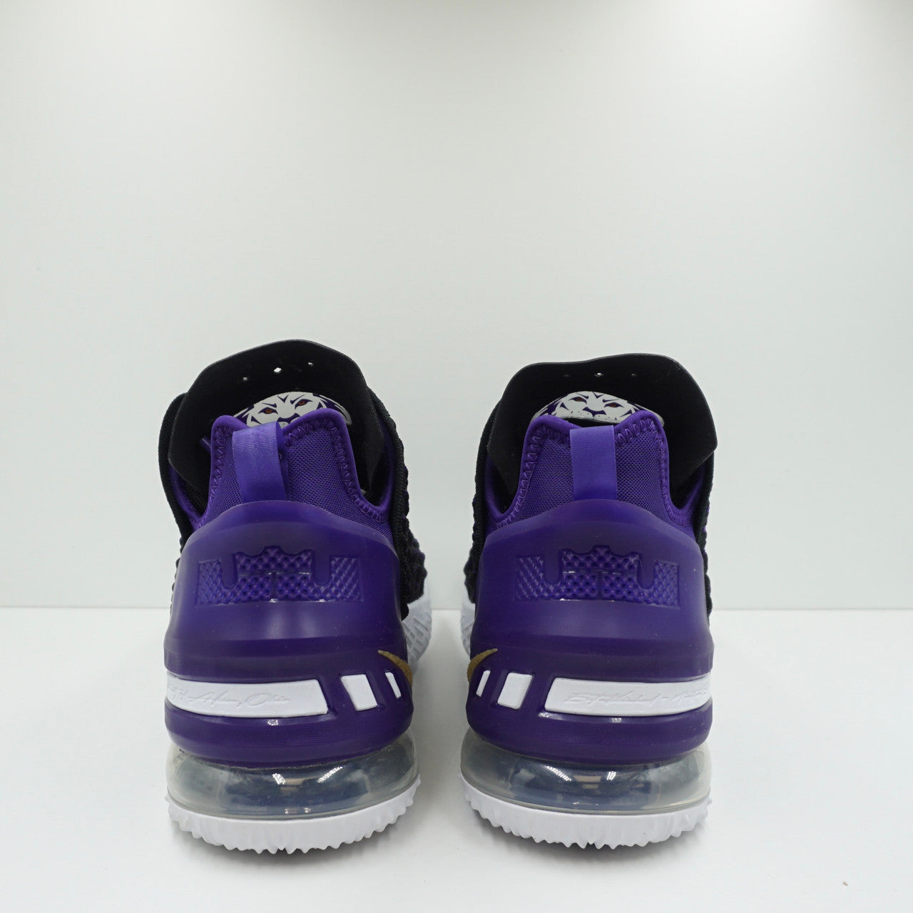 Nike LeBron 18 Lakers