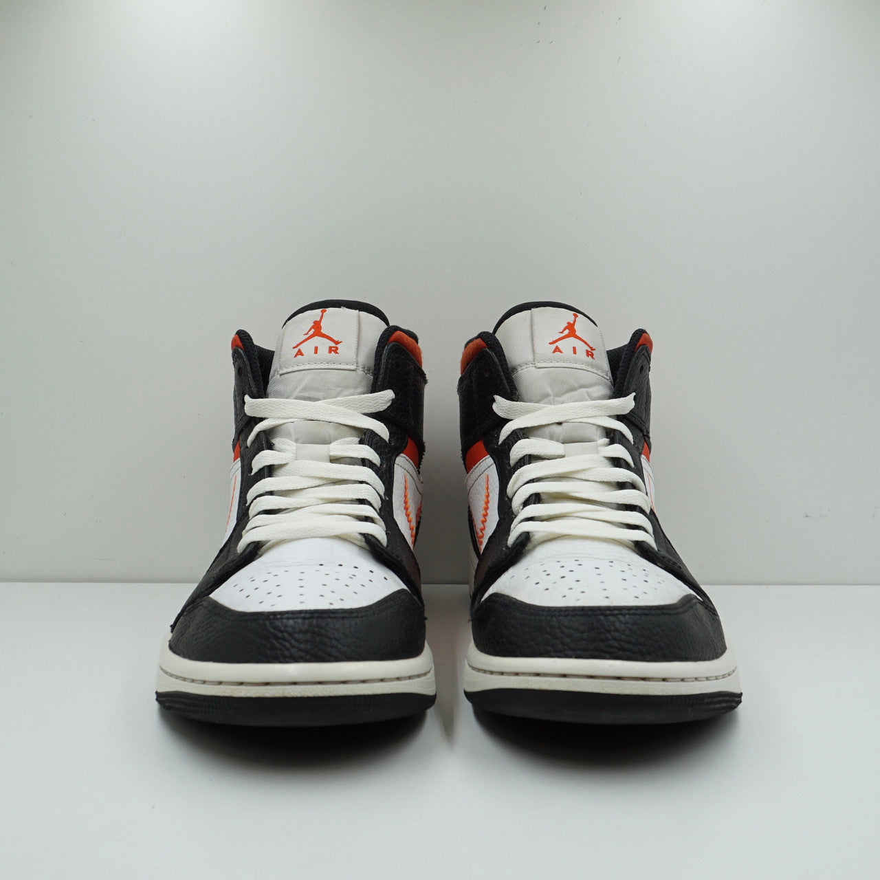 Jordan 1 Mid Zig Zag Swoosh (2021)