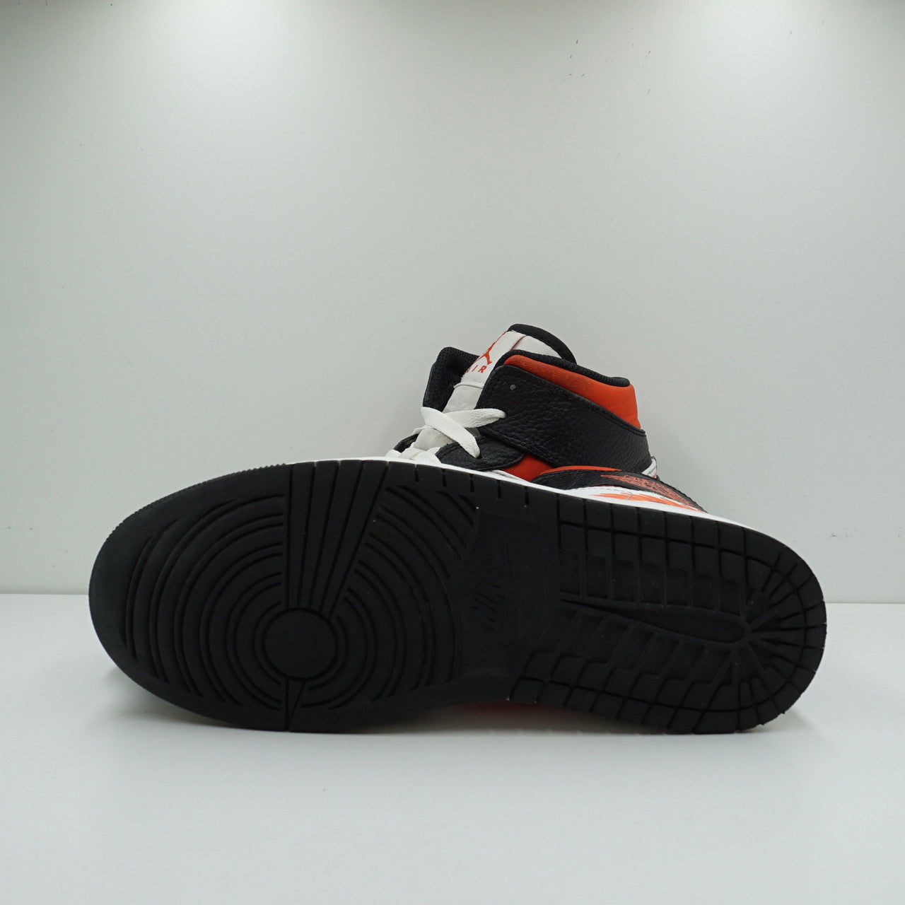 Jordan 1 Mid Zig Zag Swoosh (2021)