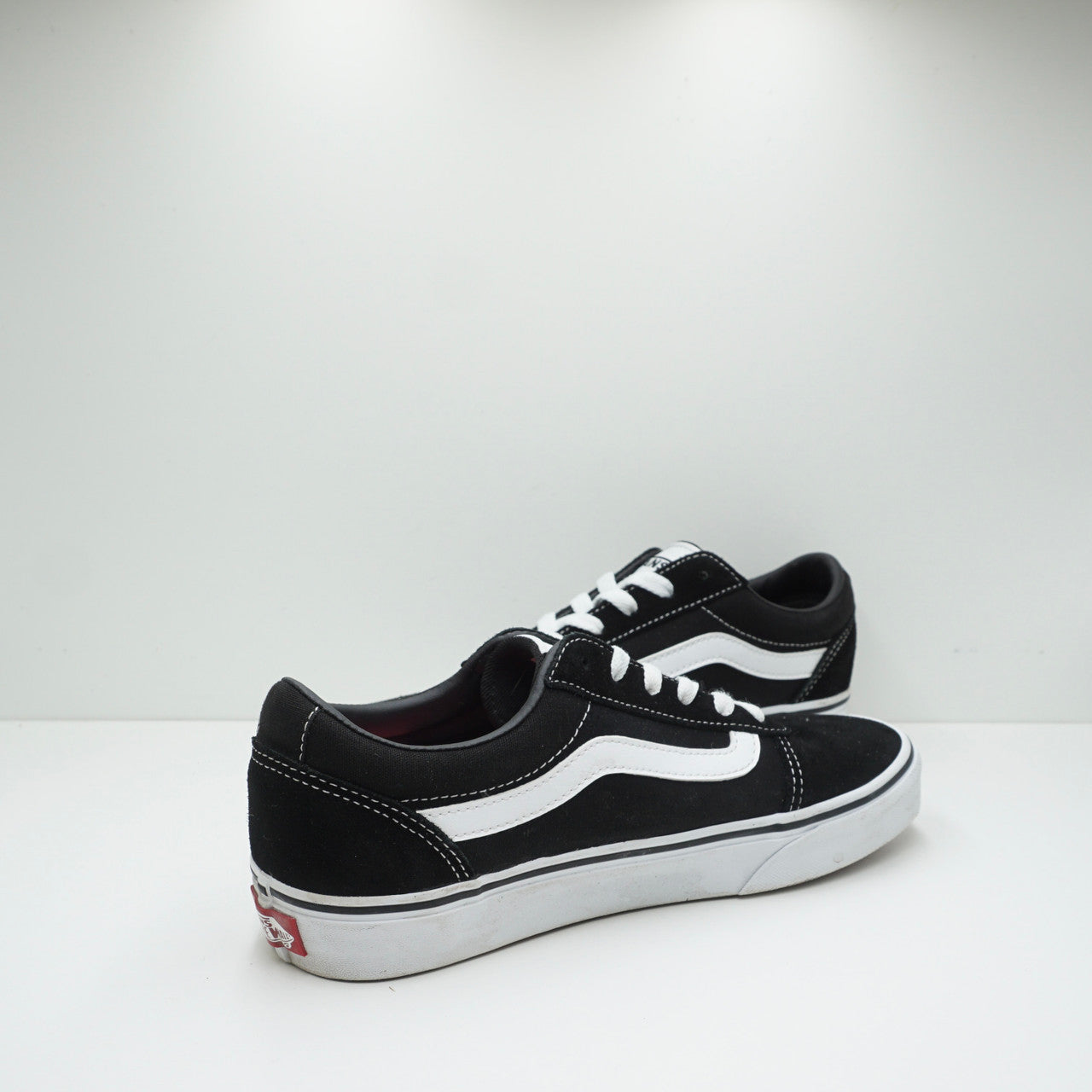 Vans Ward Black White