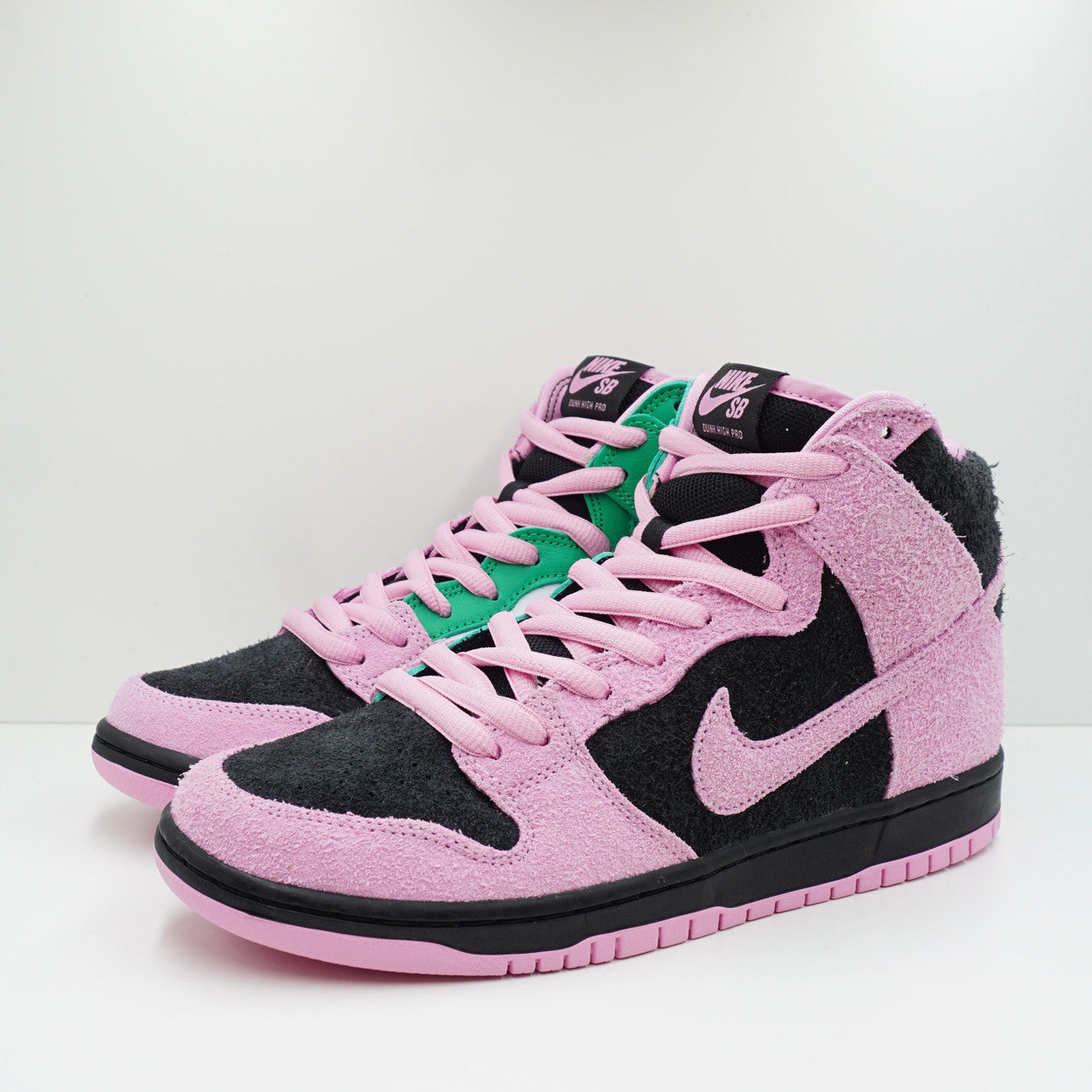 Nike SB Dunk High Invert Celtics