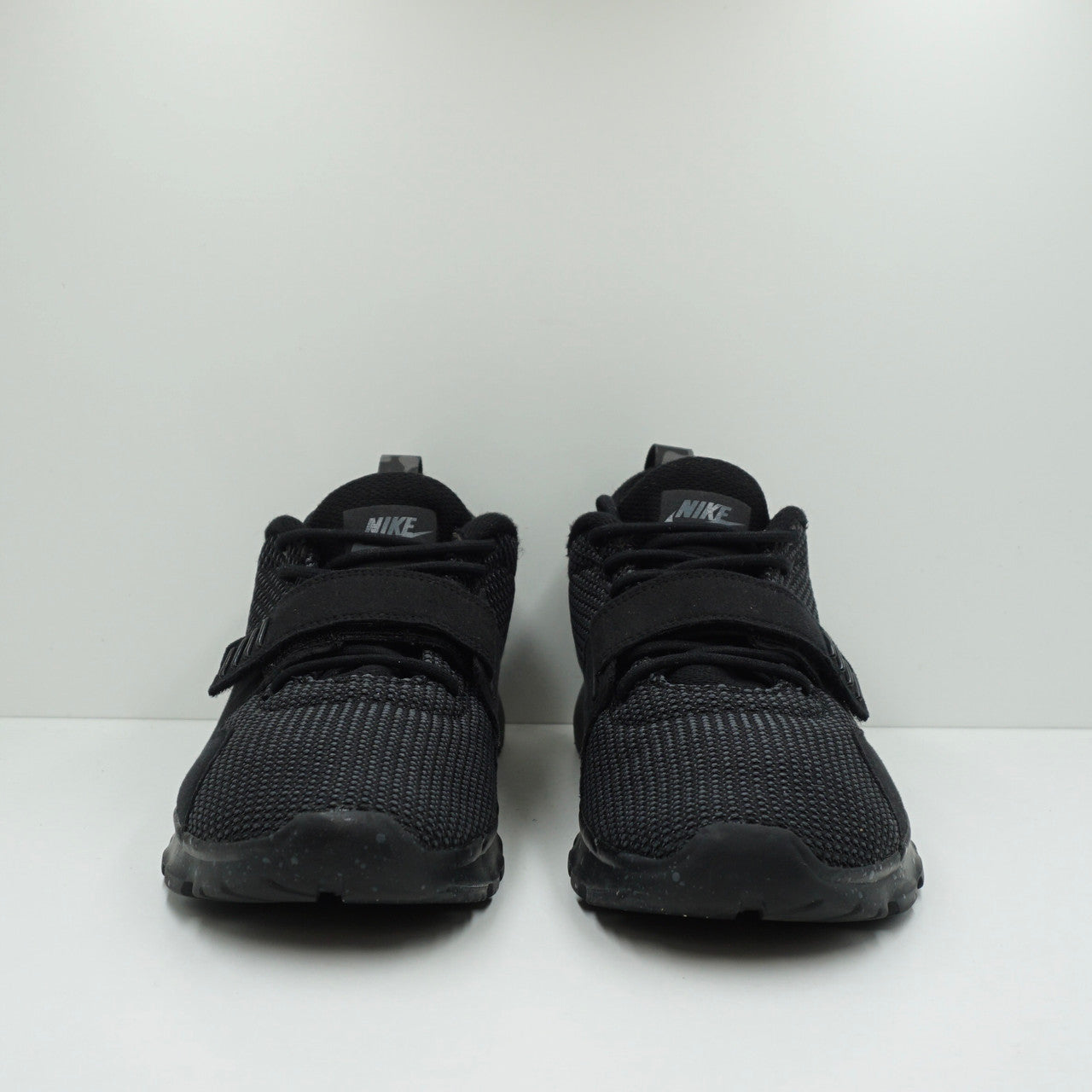 Nike SB Trainerendor Black