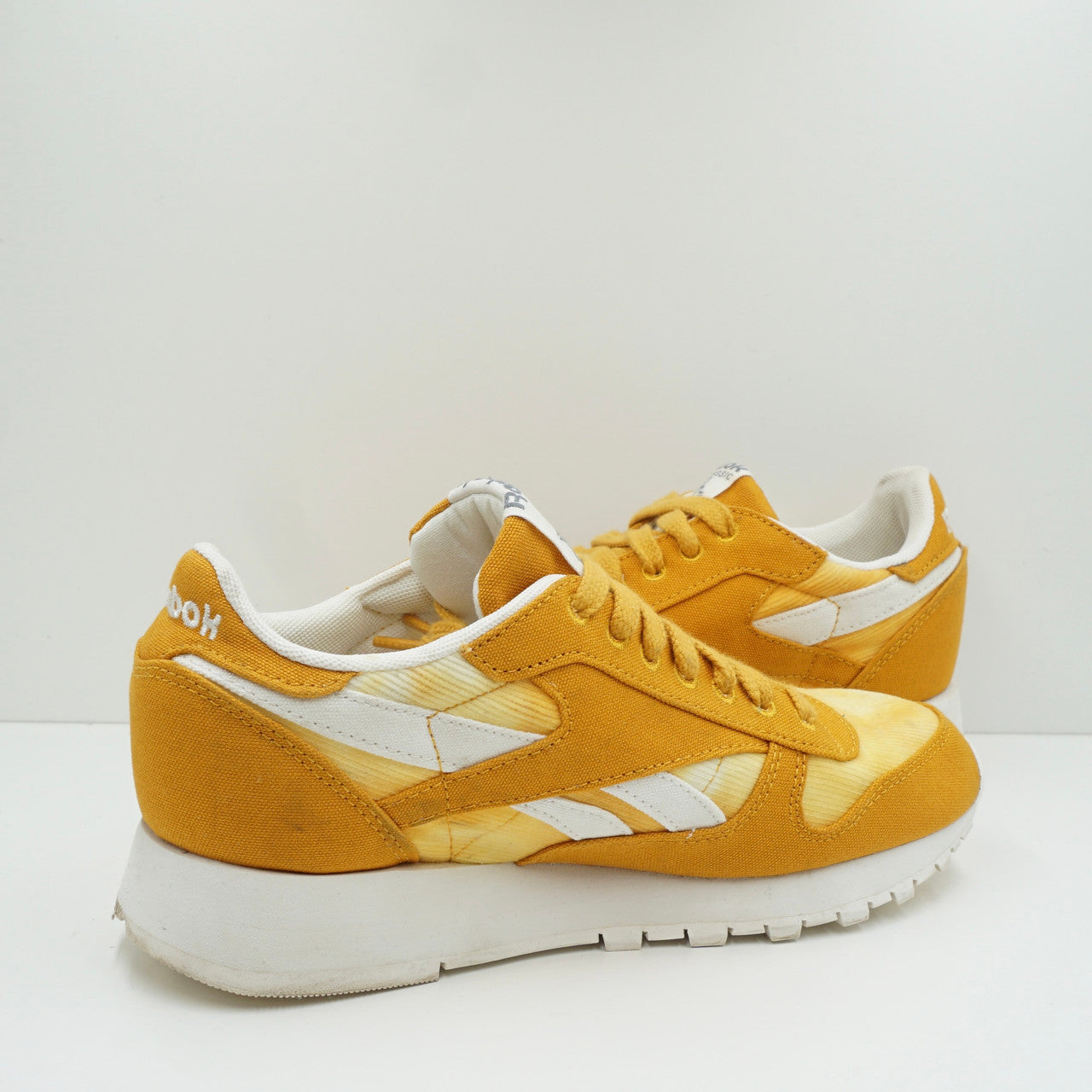 Reebok Classic Yellow