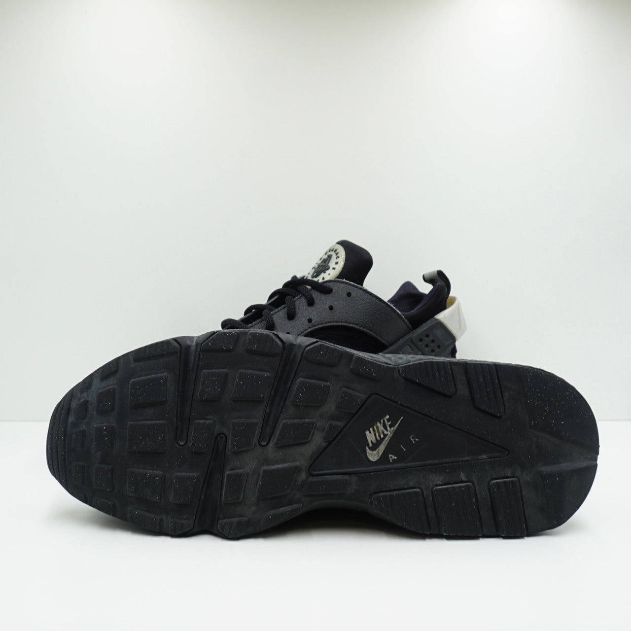 Nike Air Huarache Black Metallic Silver