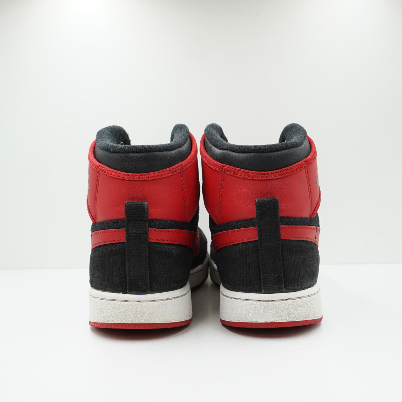 Jordan 1 Retro KO Bred