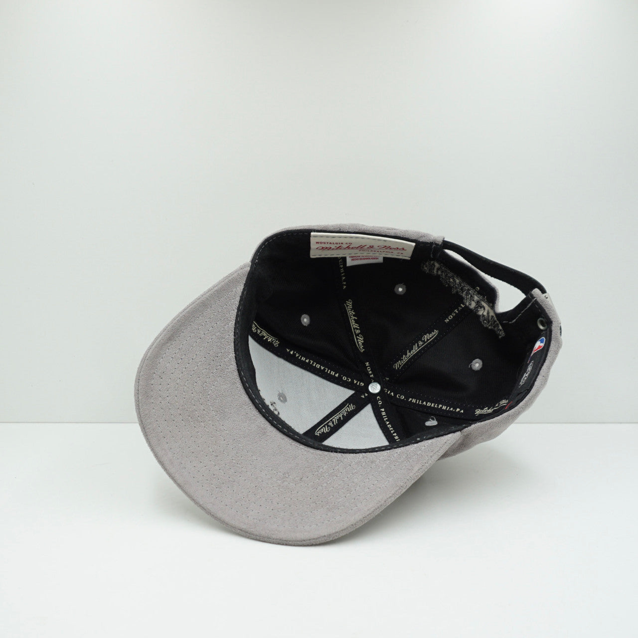 Mitchell & Ness Brooklyn Nets Suede Cap