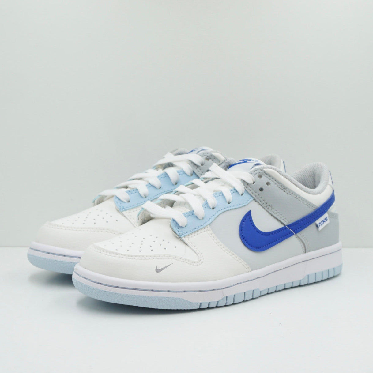 Nike Dunk Low Ivory Hyper Royal (GS)