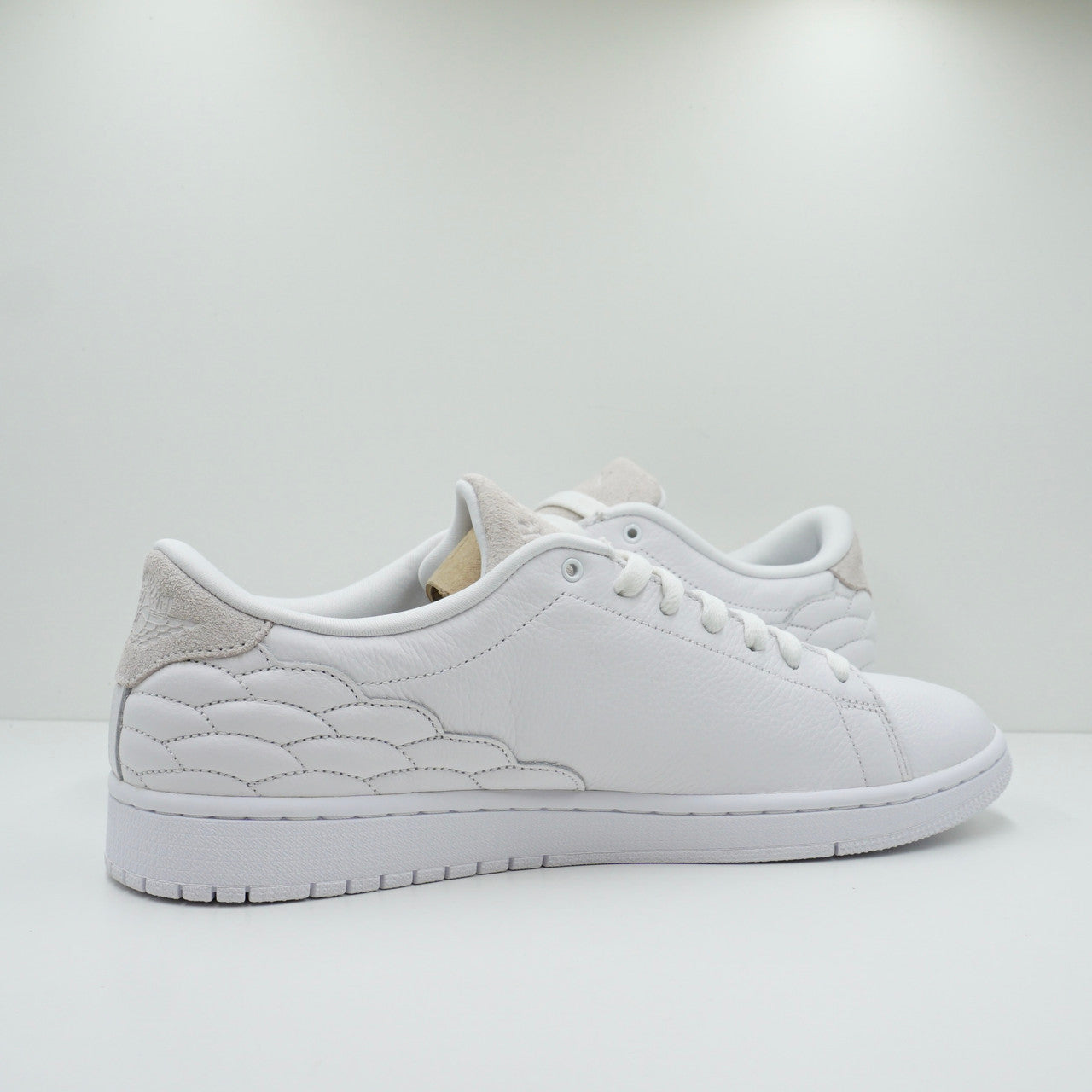 Jordan Centre Court White