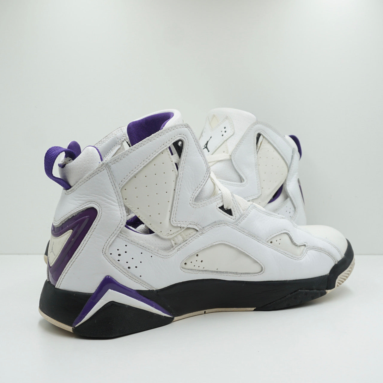 Jordan True Flight White Varsity Purple