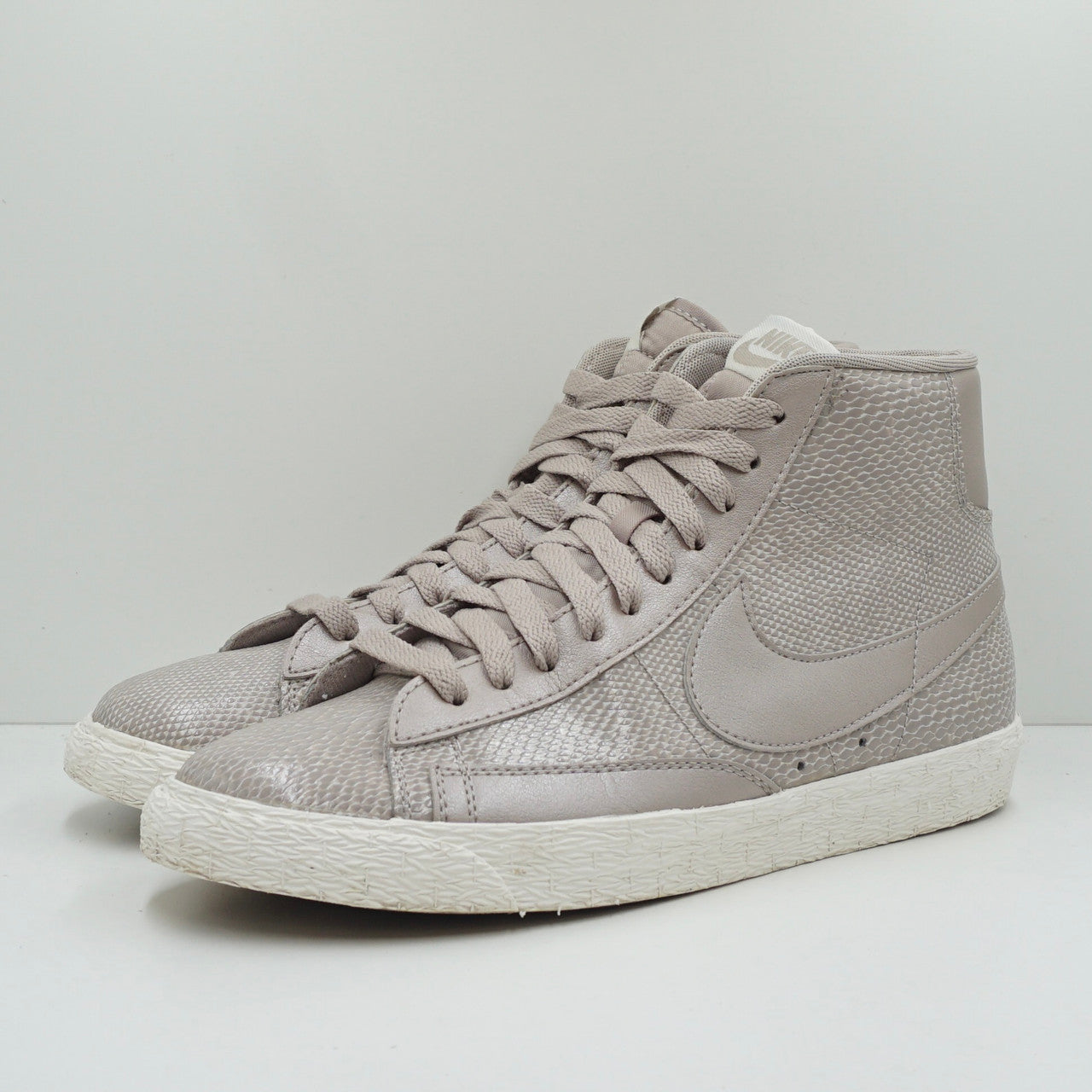 Nike Blazer Mid Beige (W)