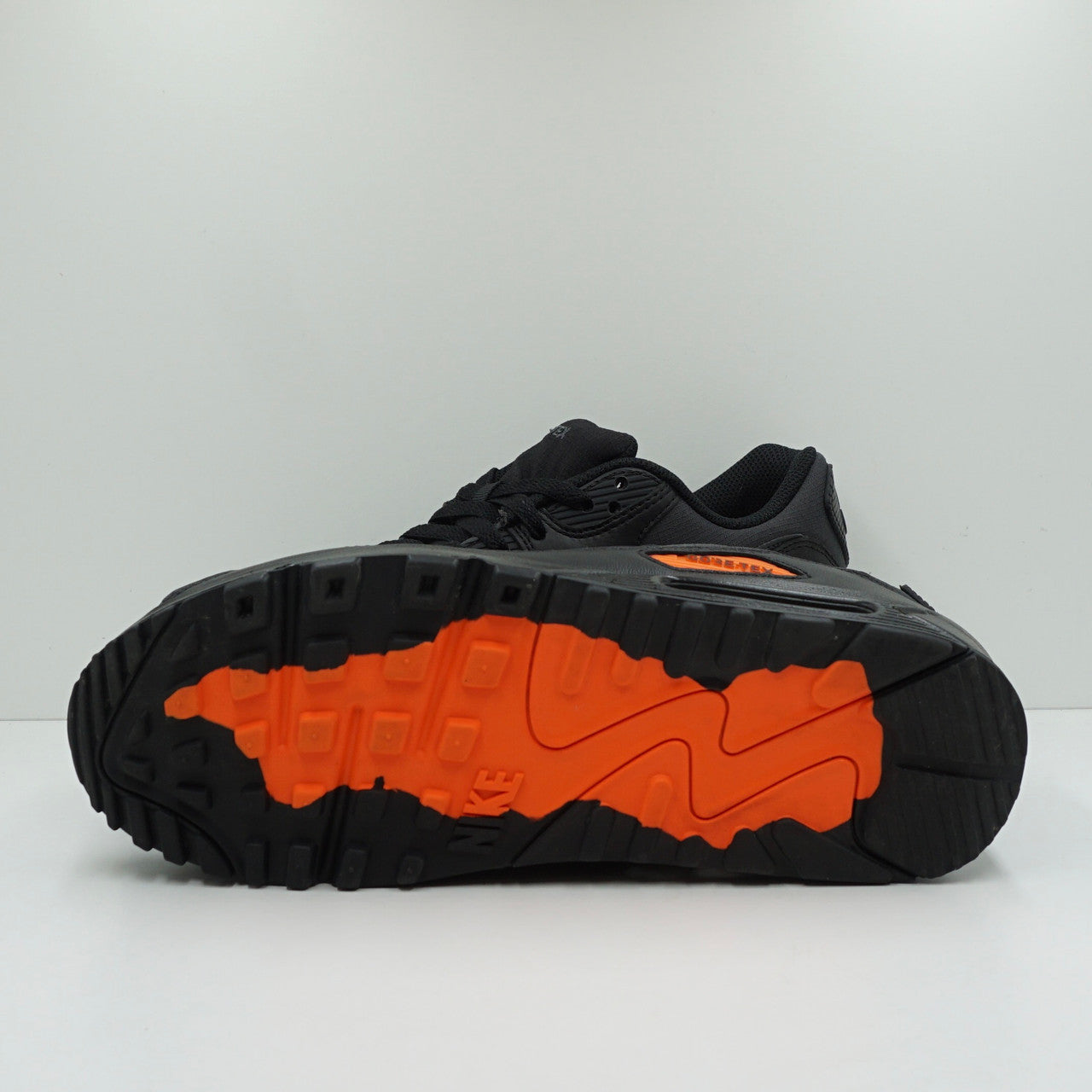 Nike Air Max 90 Gore-Tex Black Anthracite Safety Orange