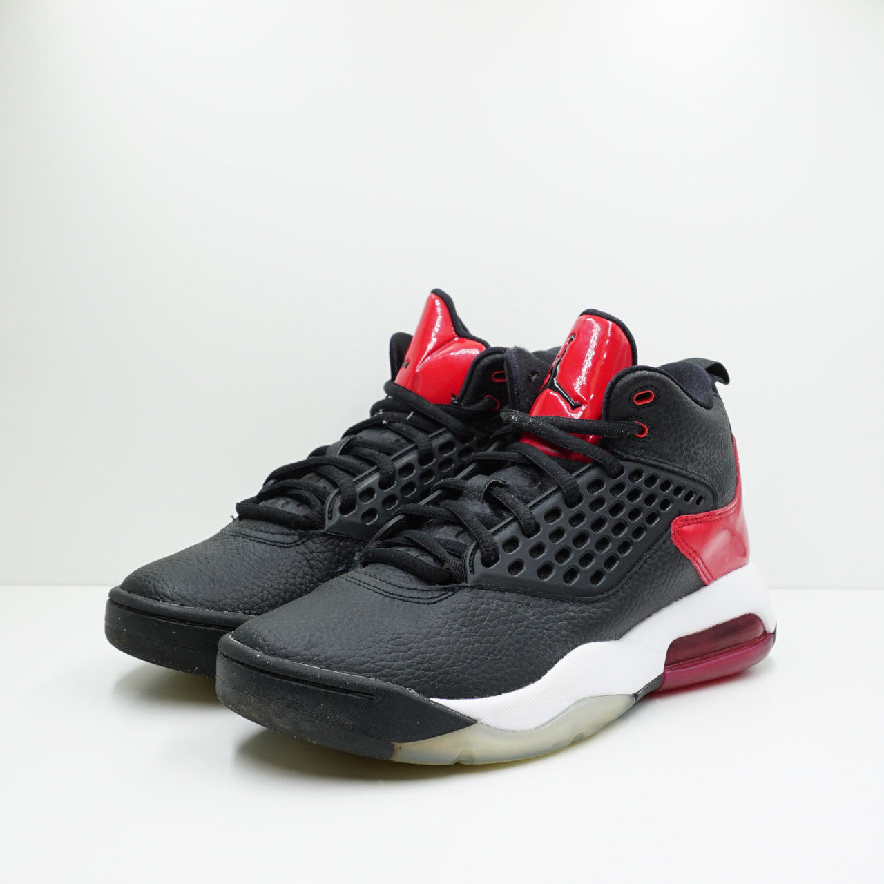 Jordan Maxin 200 Black Gym Red