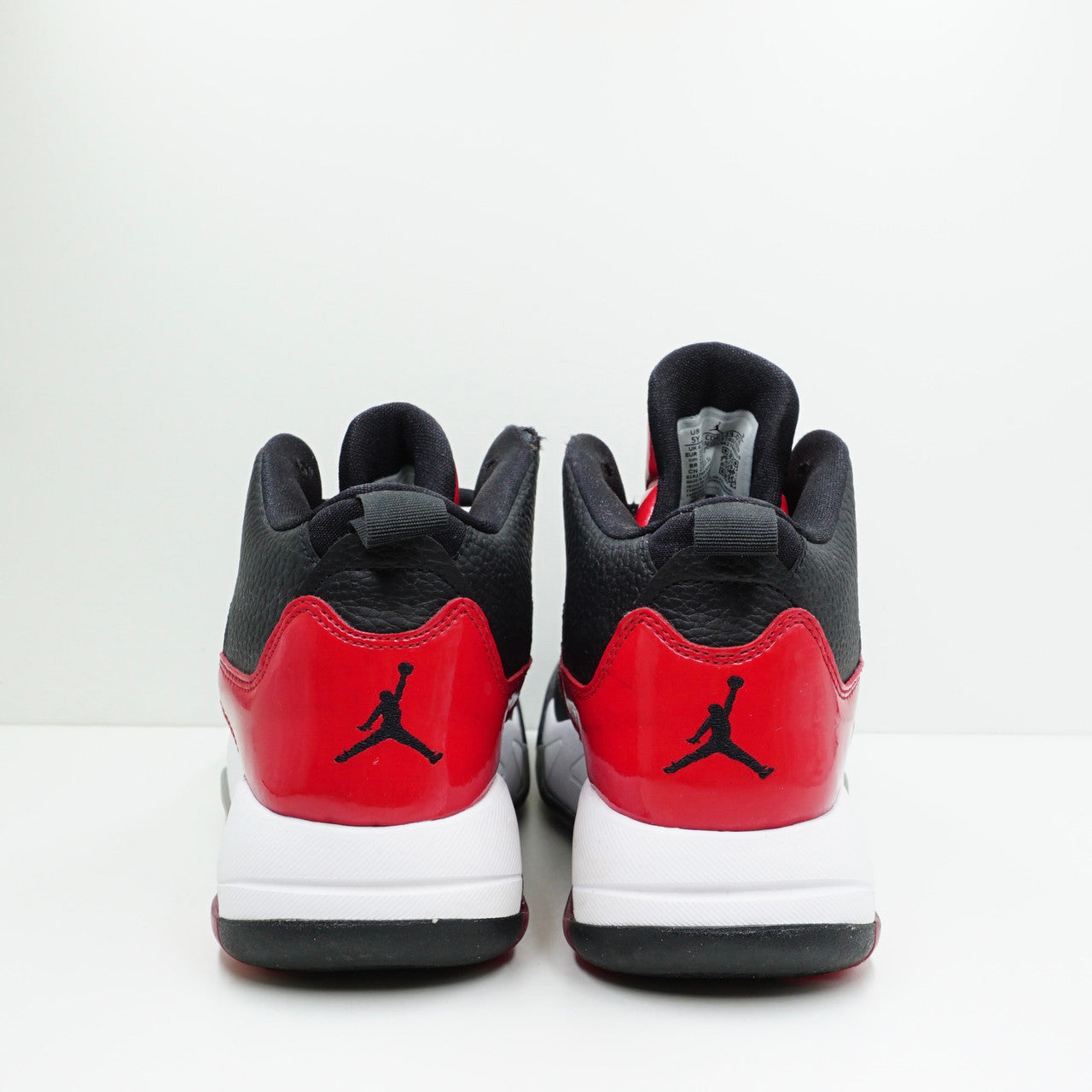 Jordan Maxin 200 Black Gym Red