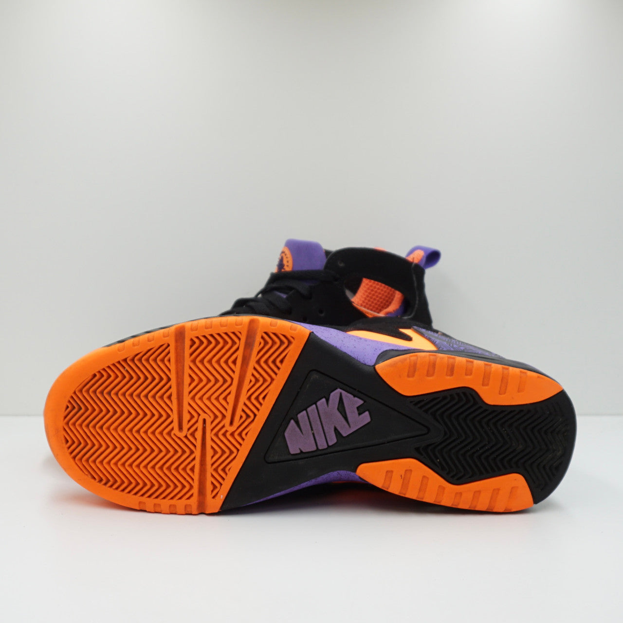 Nike Air Tech Challenge Huarache Suns