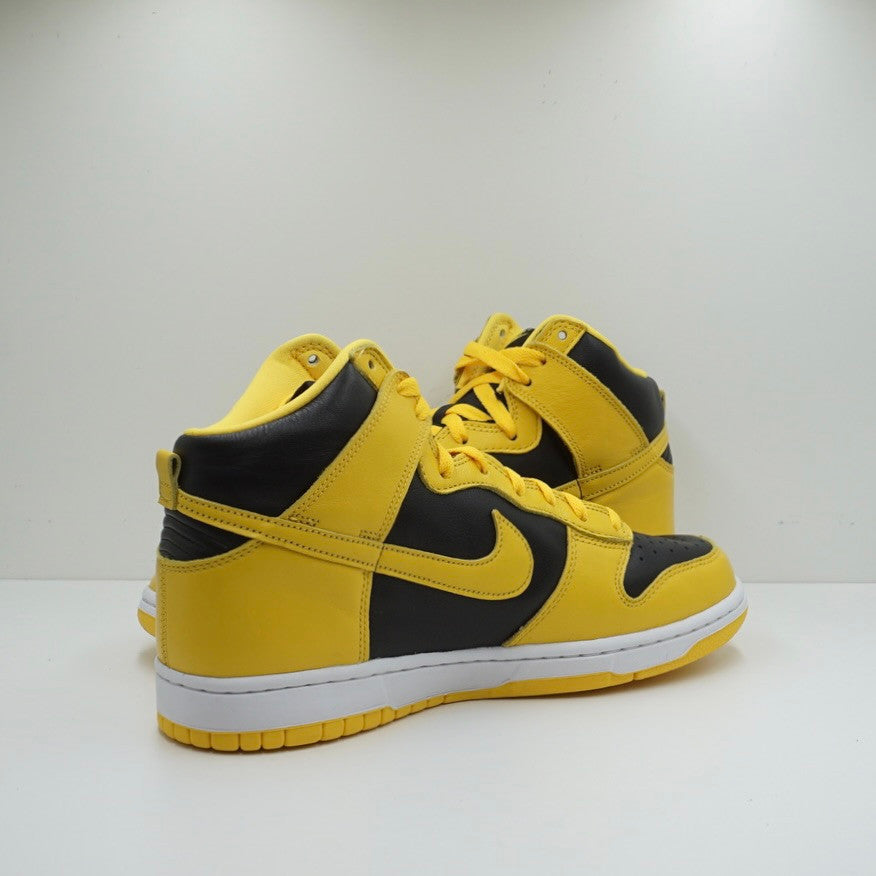 Nike Dunk High Black Varsity Maize
