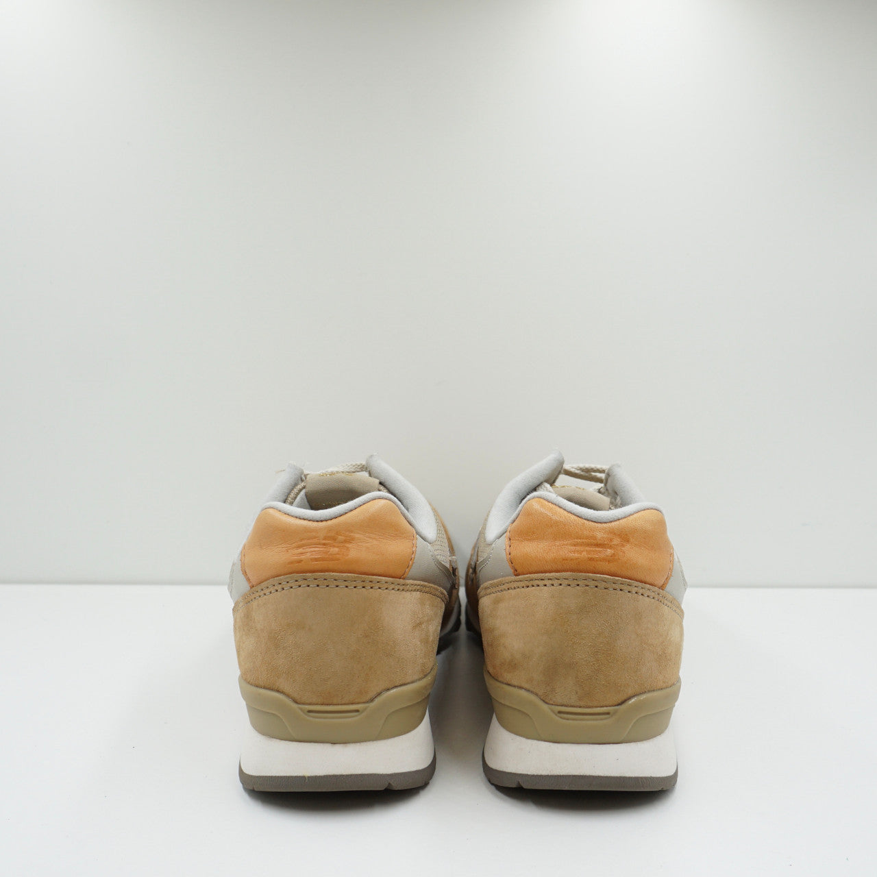 New Balance 996 Beige (W)