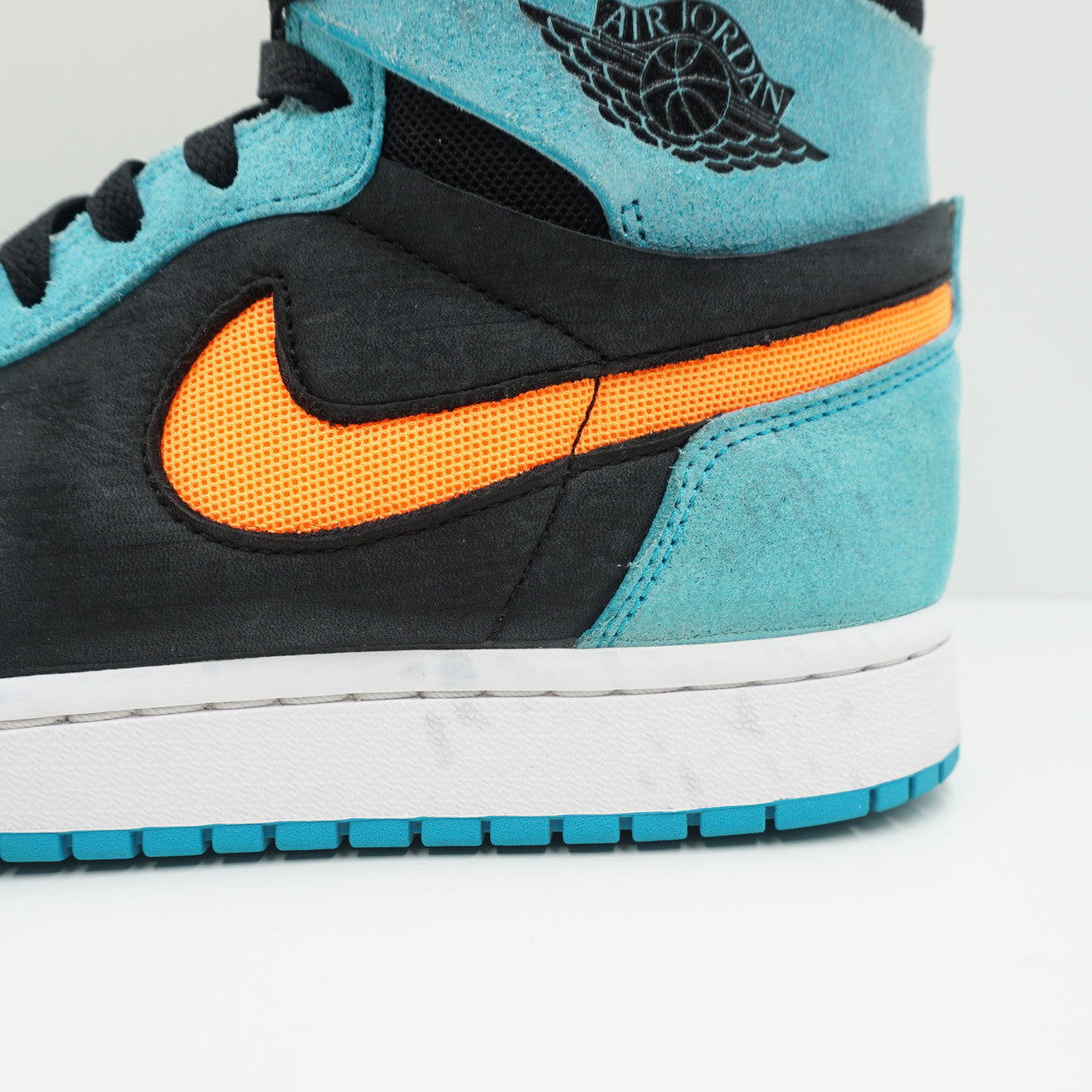 Jordan 1 Zoom CMFT 2 Bleached Aqua Bright Citrus