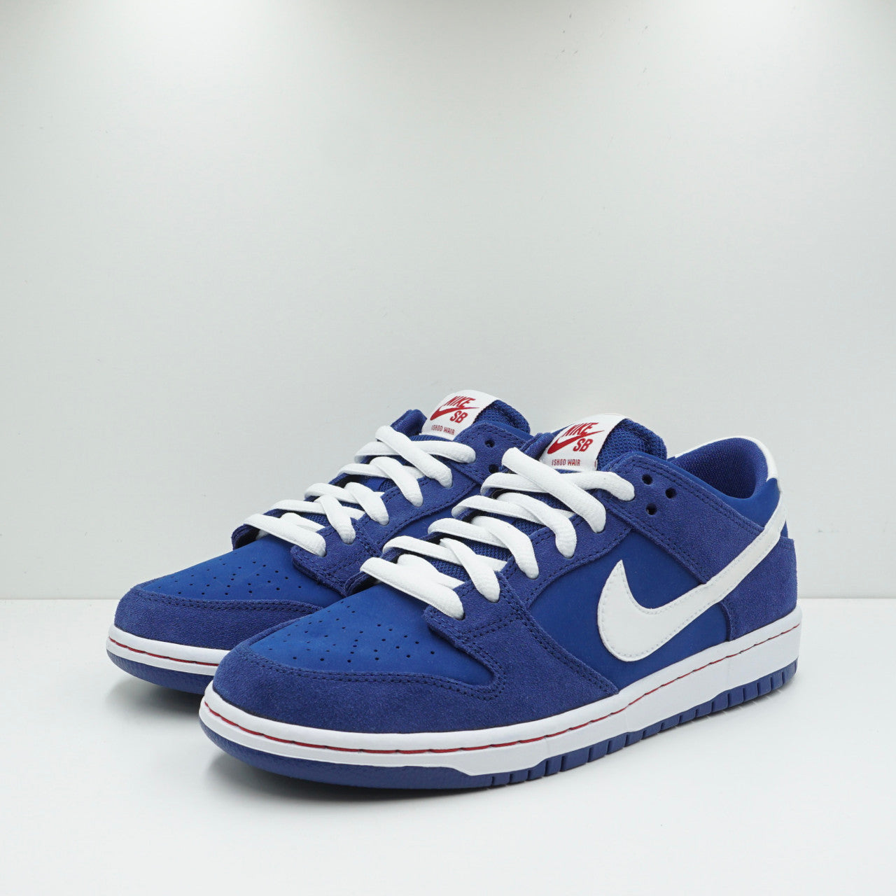 Deep Royal Nike Sb Dunk White And Blue Nike SB Dunk Low Ishod Wair